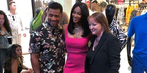 Russell Wilson, Ciara open fashion store at Denver International Airport